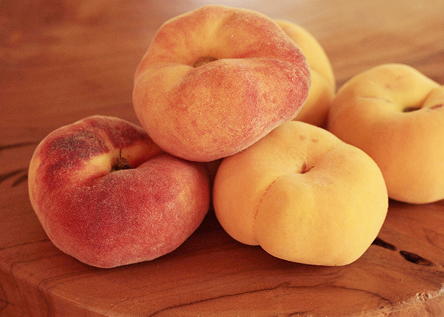 donut-peaches